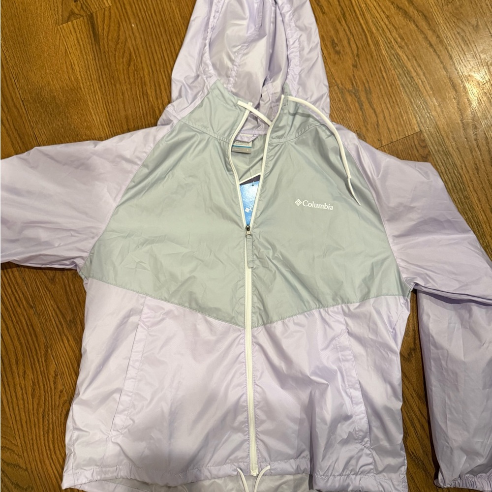 Columbia women’s ' Lavender and Gray Raincoat